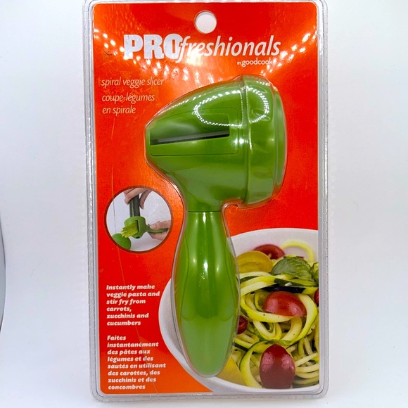 Profreshionals Spiral Veggie Slicer - Picture 3 of 7